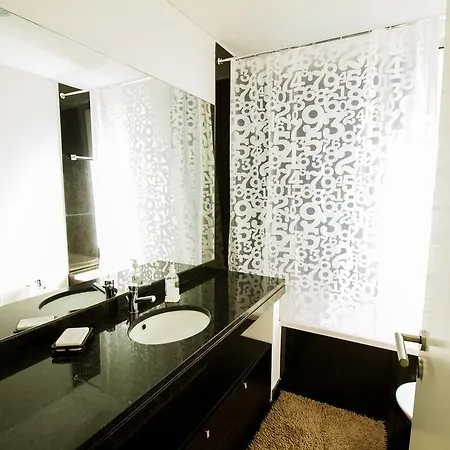 Quinta Da Nogueira Apartment *